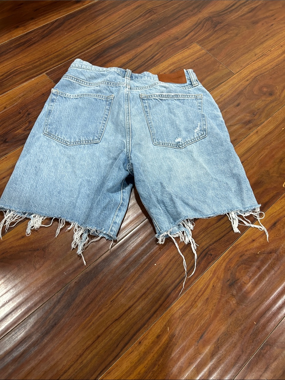 Lucky Brand Light Blue Distressed Denim Cutoff Shorts, 6/28 shorts - Picture 7 of 7